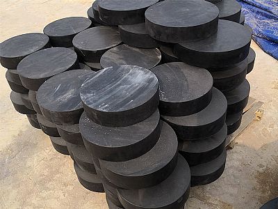 道县板式橡胶支座由若干层橡胶片与薄钢板经加压硫化